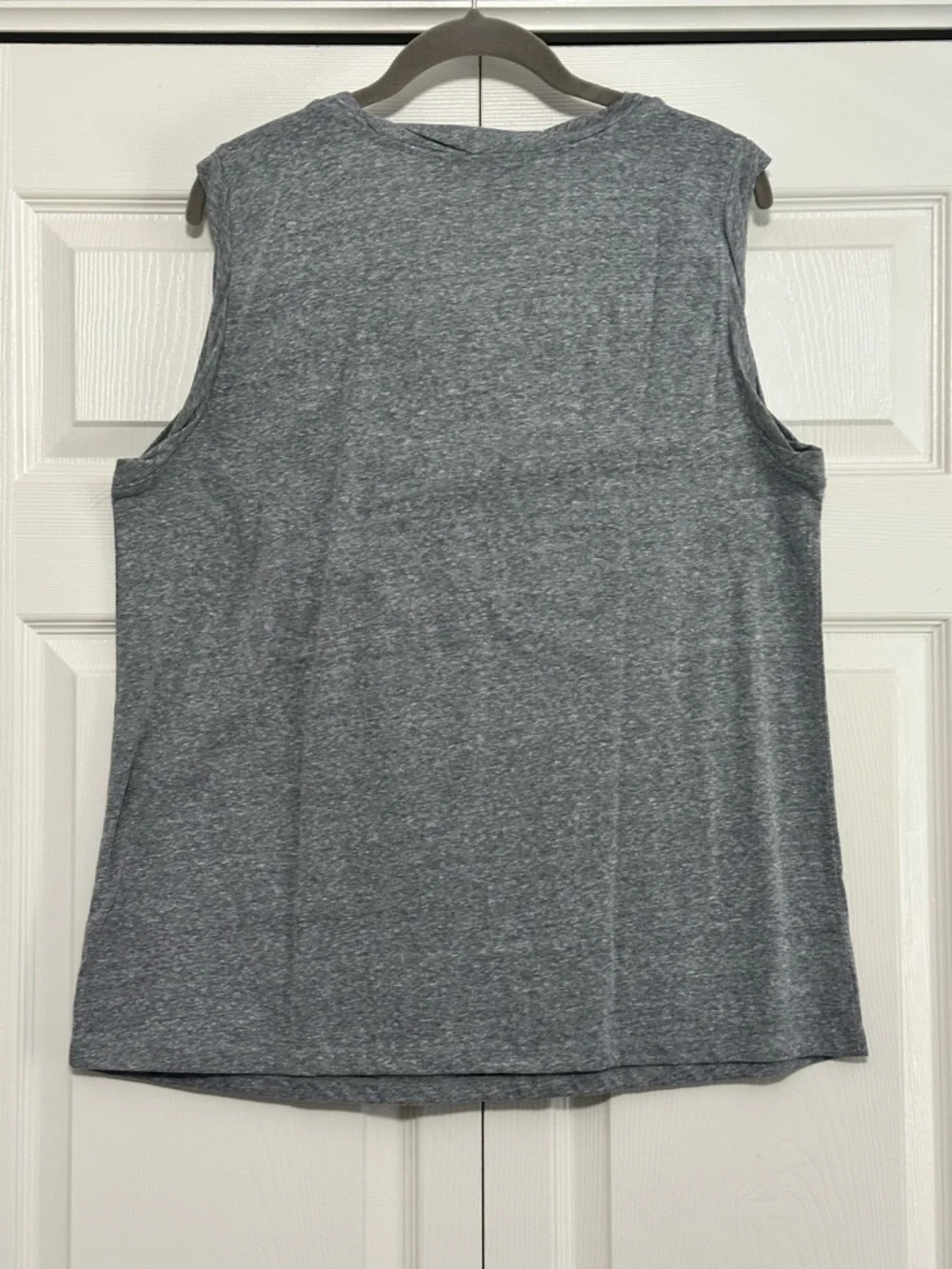 Ann Taylor LOFT Twist Scoop‎ Neck Tank Top in Coastal Grey Size XL NWT - Picture 2 of 5